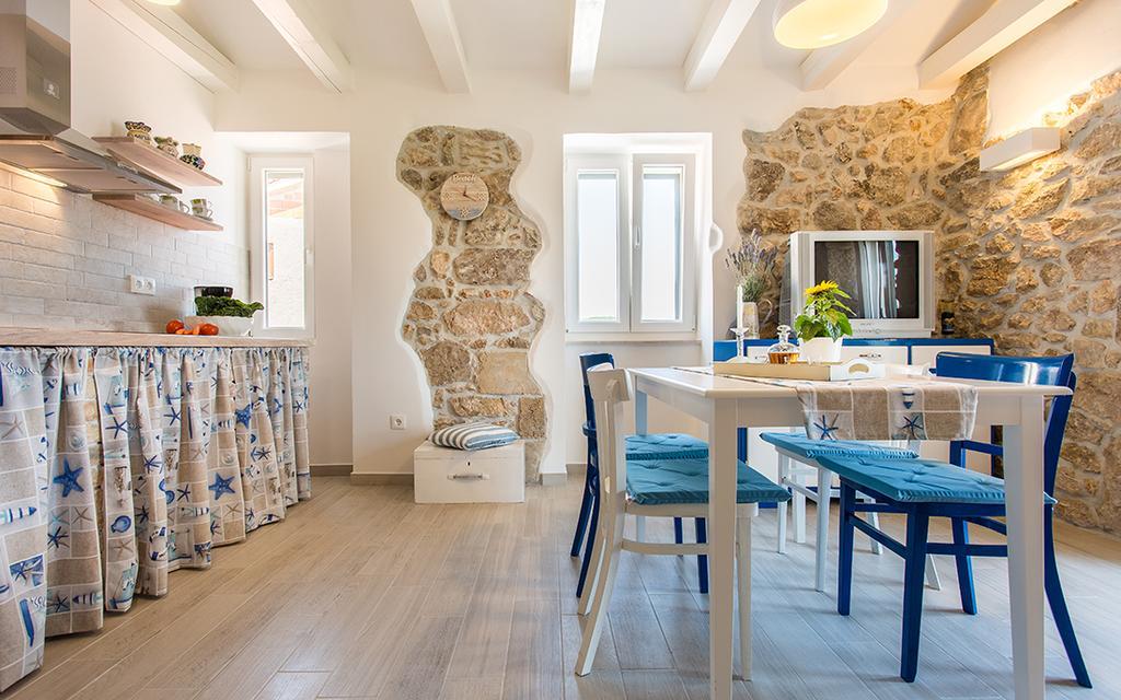 Apartman Bonaca Vrbnik Ngoại thất bức ảnh