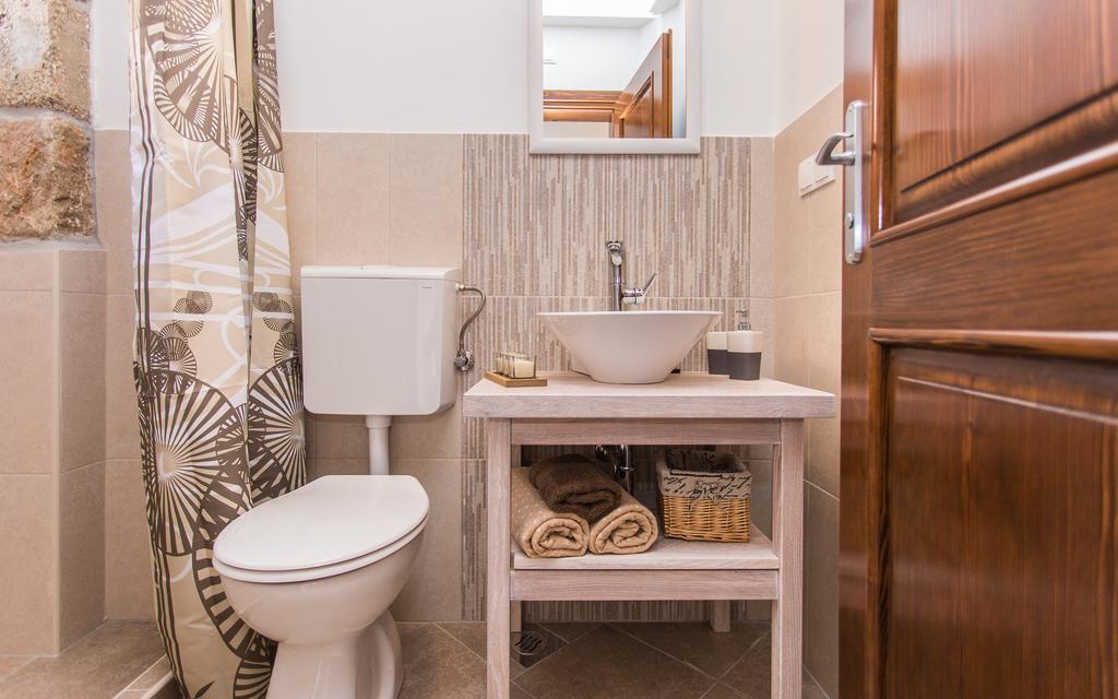 Apartman Bonaca Vrbnik Ngoại thất bức ảnh